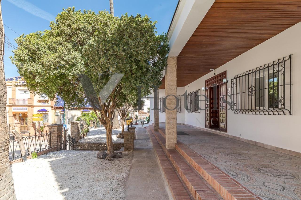 Ayz Silvela - Auto Check-In Property Malaga Exterior photo